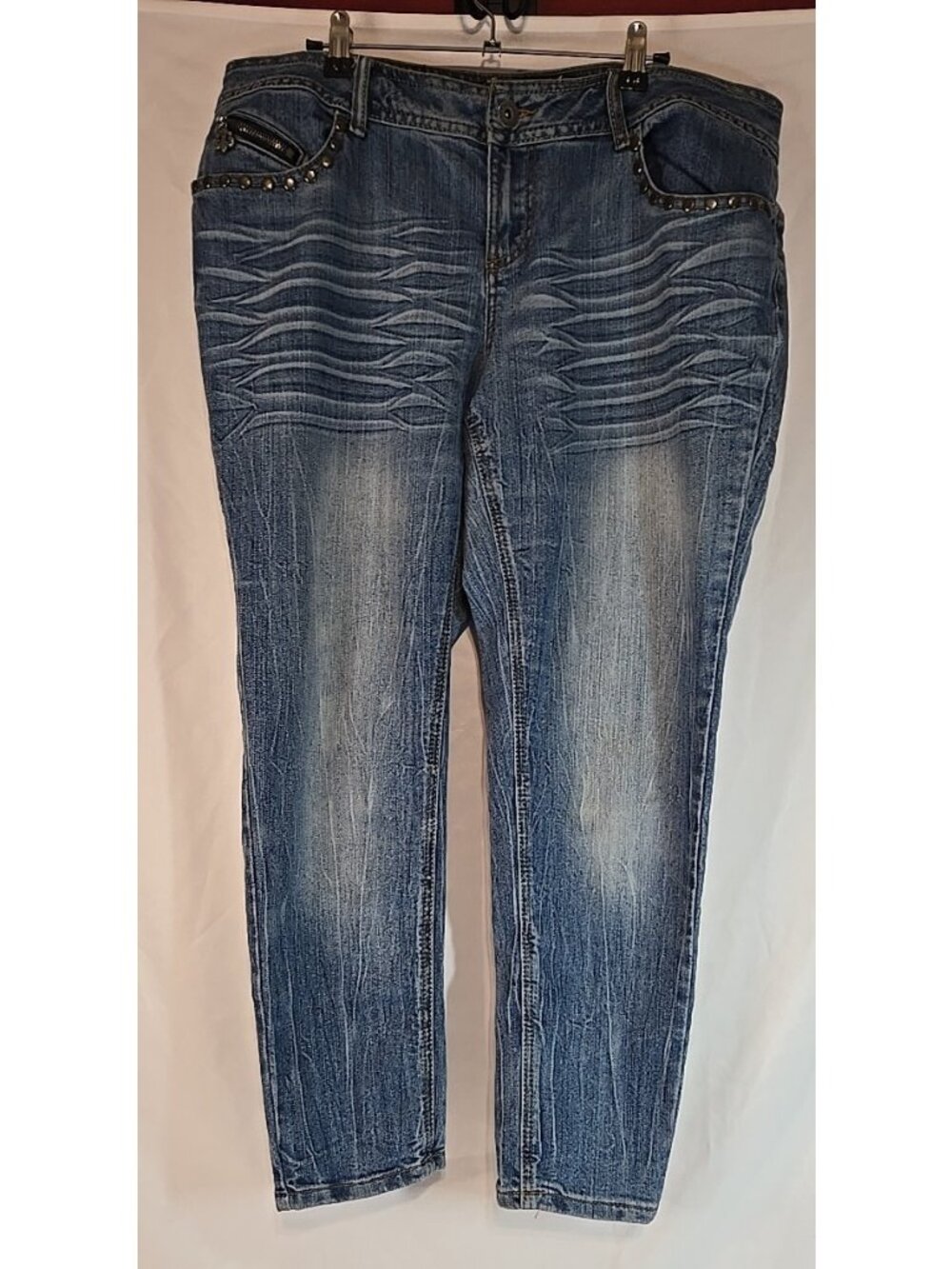 Dereon Women's Jeans Size 18